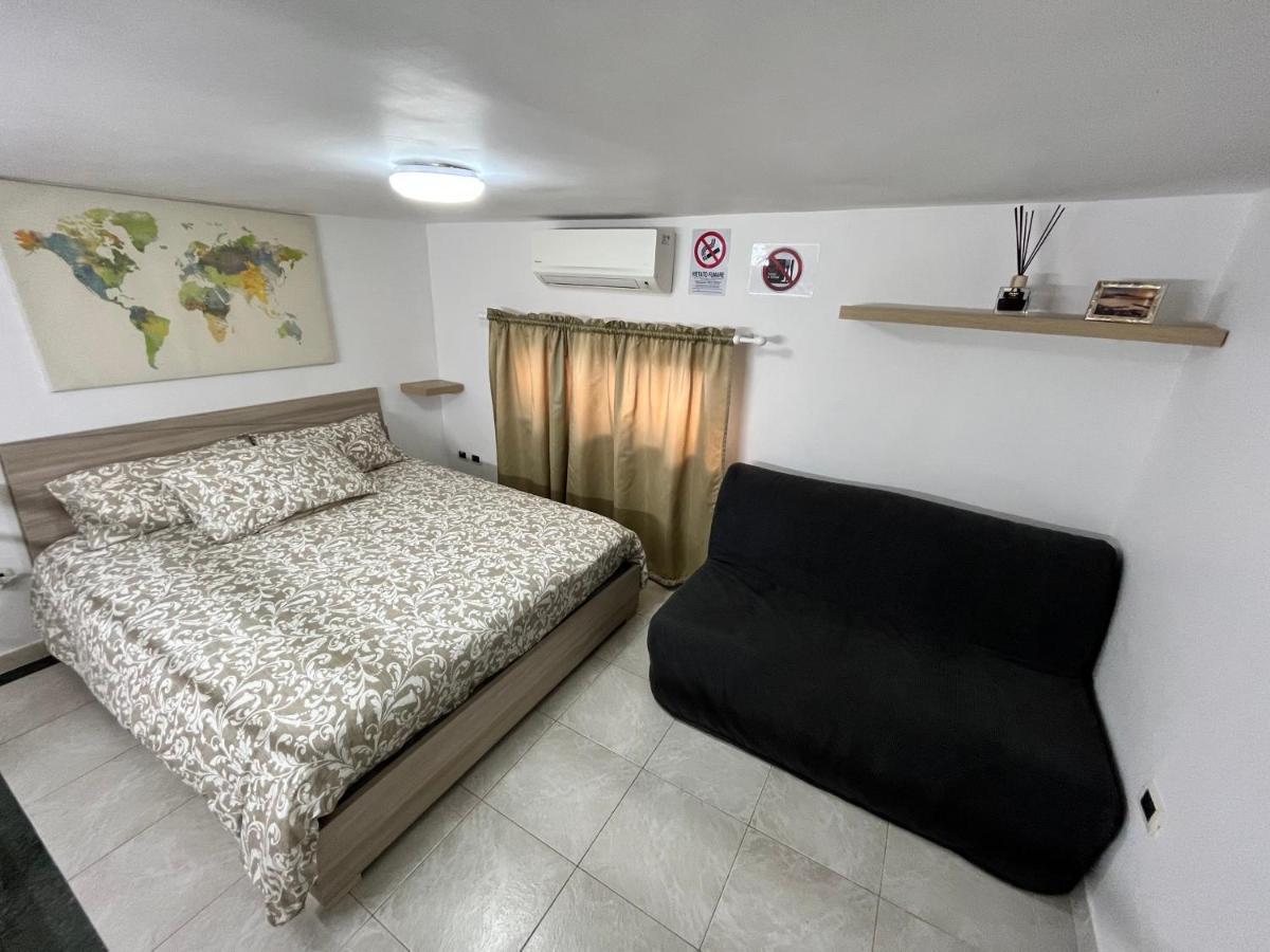 Regy Bed & Breakfast Napoli Ngoại thất bức ảnh