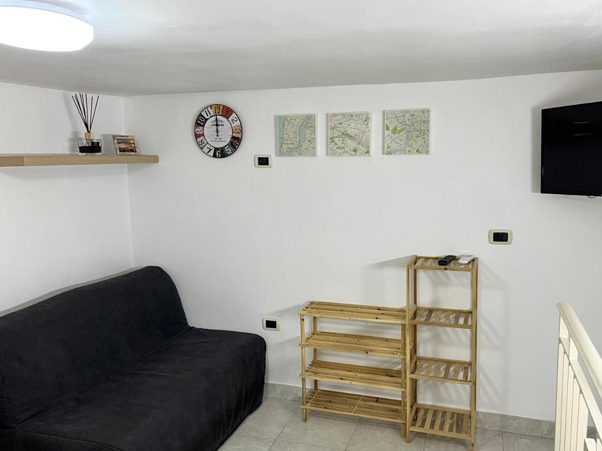 Regy Bed & Breakfast Napoli Ngoại thất bức ảnh