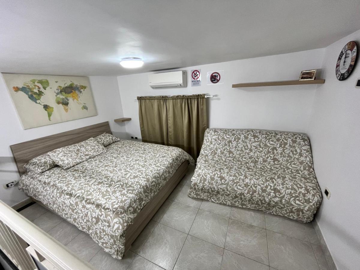 Regy Bed & Breakfast Napoli Ngoại thất bức ảnh
