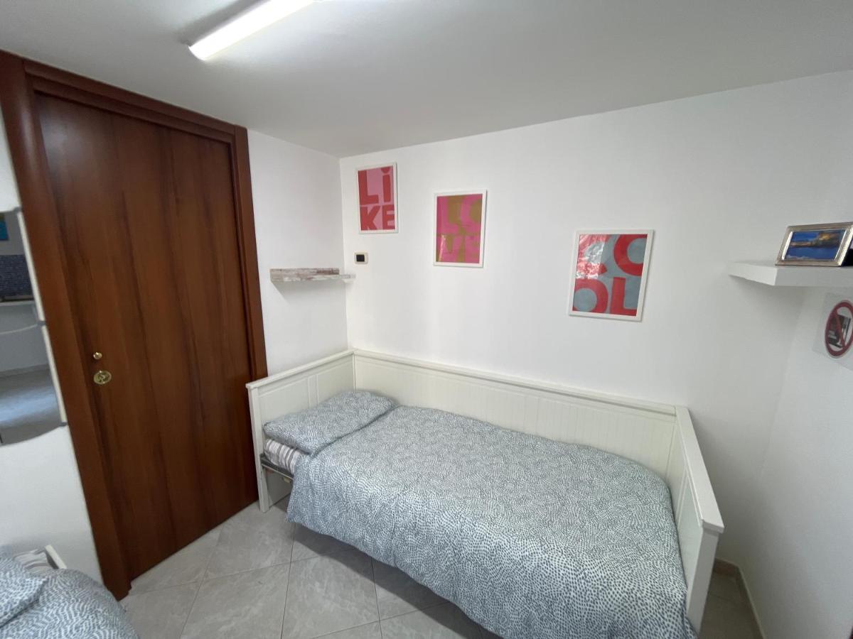 Regy Bed & Breakfast Napoli Ngoại thất bức ảnh